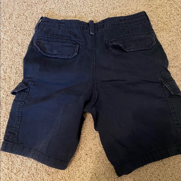 Hollister Classic Cargo shorts Size 28 - Picture 3 of 4